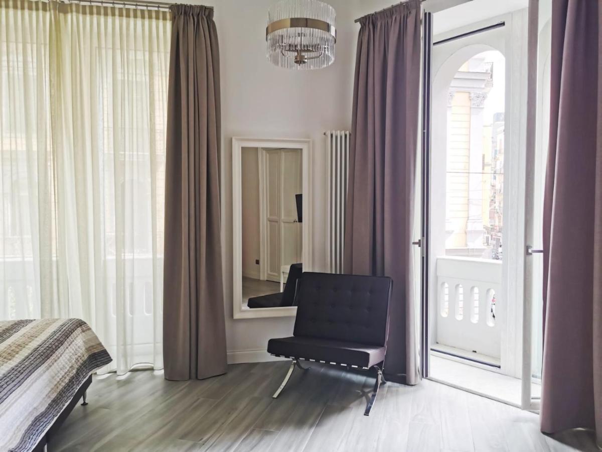 Duomo Platinum Apartments Nápoles Exterior foto