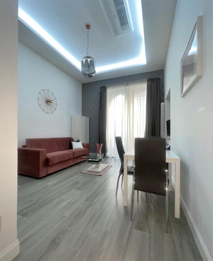 Duomo Platinum Apartments Nápoles Habitación foto