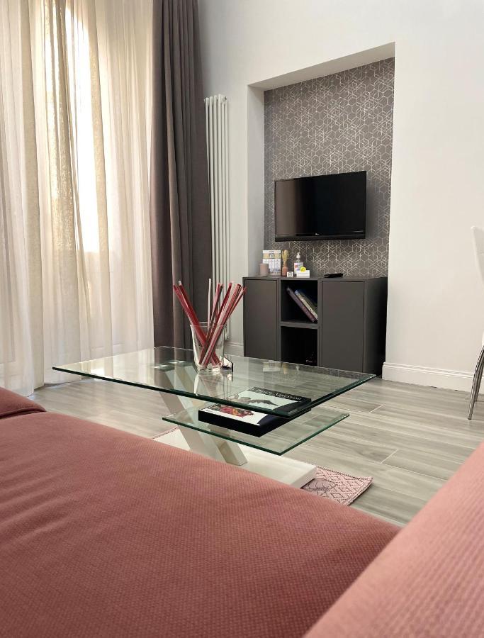Duomo Platinum Apartments Nápoles Habitación foto